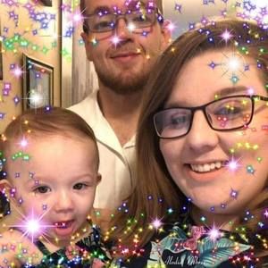 Meet your Posher, Roxanne